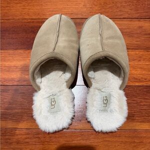UGG Perle Scuff Slipper Sand Glitter Shimmer Sz. 8